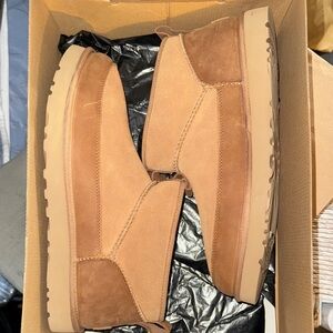 UGG Men's Brown Suede Ankle Boots